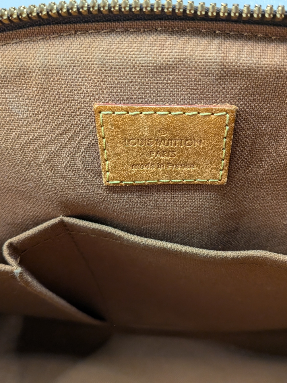 Louis Vuitton Tivoli PM Top Handle Bag - VGC - $1990 Includes COA - Picture 8 of 11
